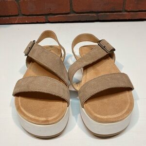 Koolaburra by UGG Serah Women's Tan Suede Sandals